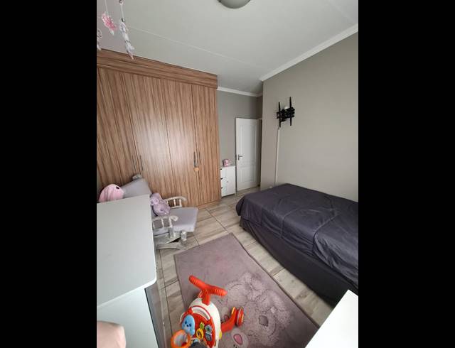 3 BEDROOM HOUSE FOR SALE IN SUNAIR PARK